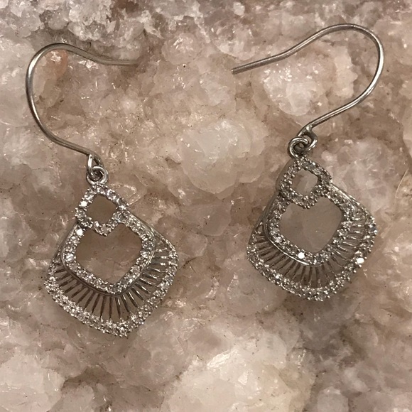 Natural Diamond Dangle Earrings - Picture 1 of 4
